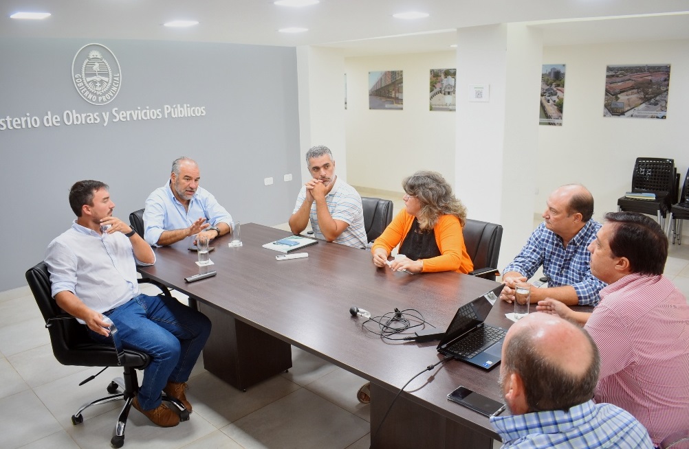 Con gran esfuerzo financiero y recursos propios avanzan las obras de defensas costeras de la ciudad de Goya