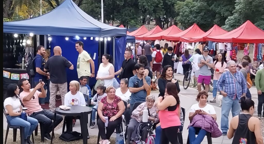 Más de 5 millones de pesos en venta recaudaron emprendedores este fin de semana