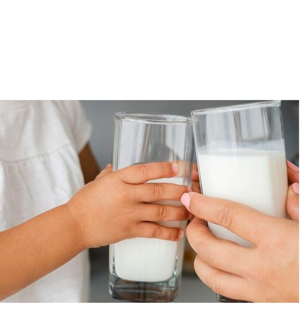 Virasoro Lidera la Entrega de Leche a Madres y Niños Menores de Dos Años