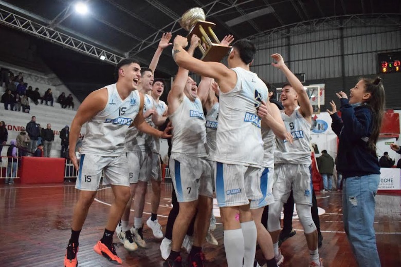 REGATAS CAMPEÓN DE LA COPA PALACIO