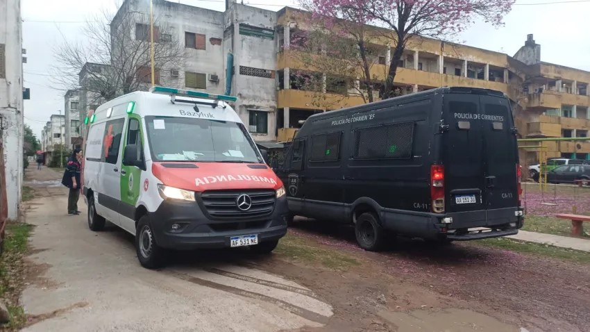 UN MUERTO Y UNA MUJER HERIDA EN PRESUNTO INTENTO DE FEMICIDIO