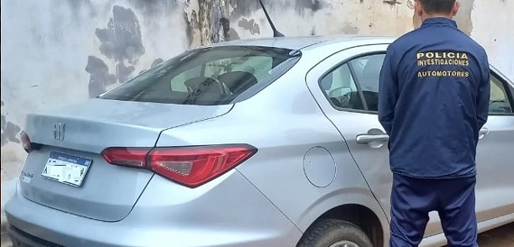 CON PATENTE DE SAN COSME HALLAN EN CORRIENTES UN VEHÍCULO ROBADO EN BUENOS AIRES