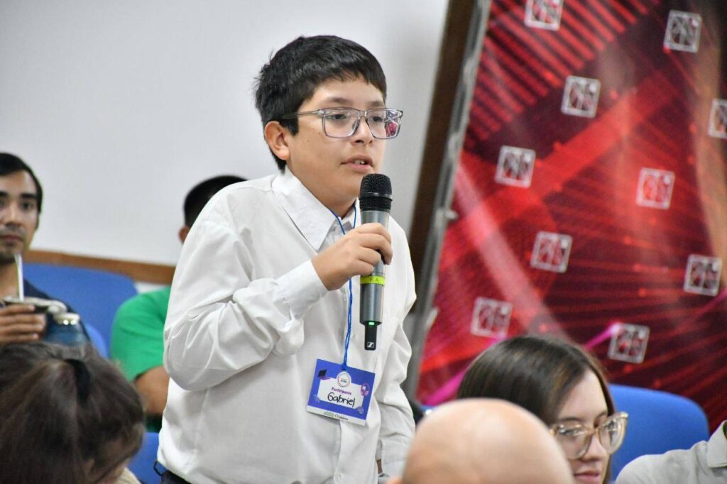 Comenzó la tercera edición de CorrienTECH en la Facultad de Ciencias Exactas