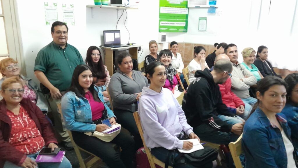 Comenzaron los cursos de capacitación a emprendedores