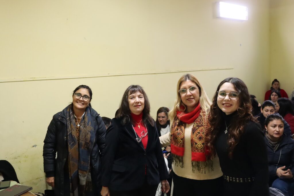 LA FORMACIÓN DOCENTE EN ALFABETIZACIÓN SE EXPANDE A NIVEL PROVINCIAL