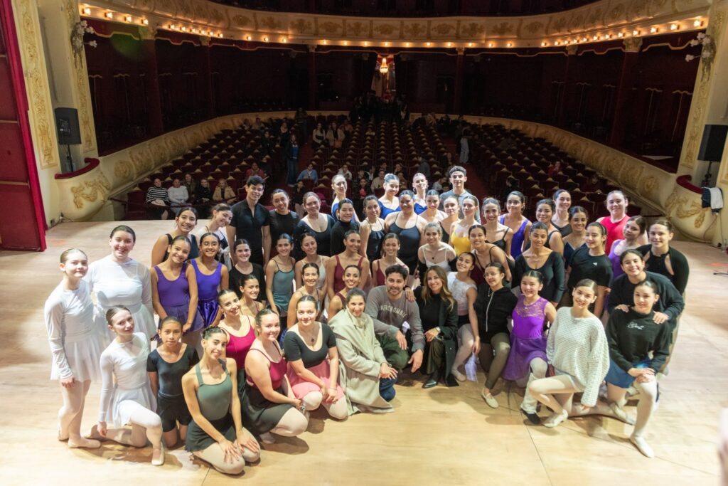 Sala llena con la Masterclass de Danza
