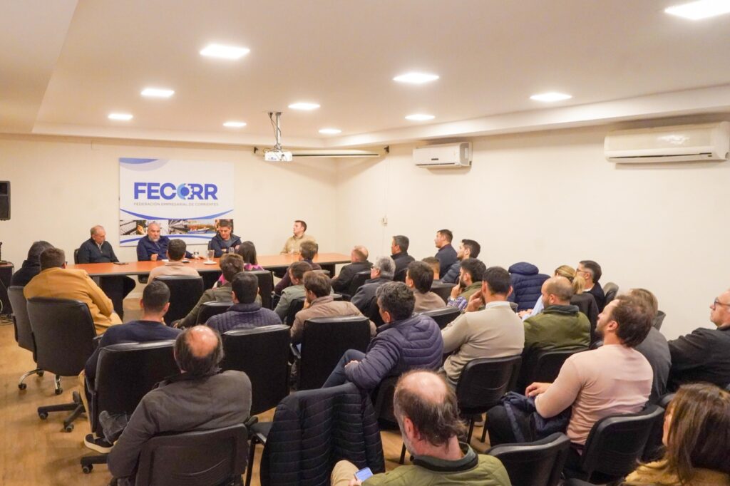 Polich analizó con desarrolladores inmobiliarios la planificación urbana de la ciudad de Corrientes