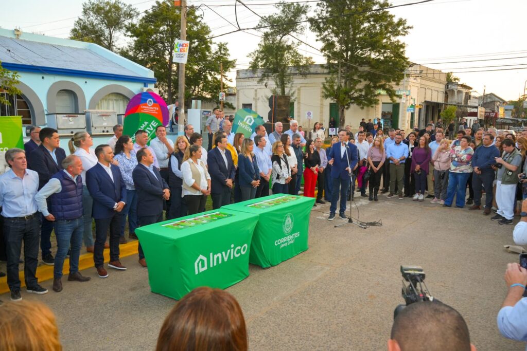 Valdés entregó bienes de capital y viviendas