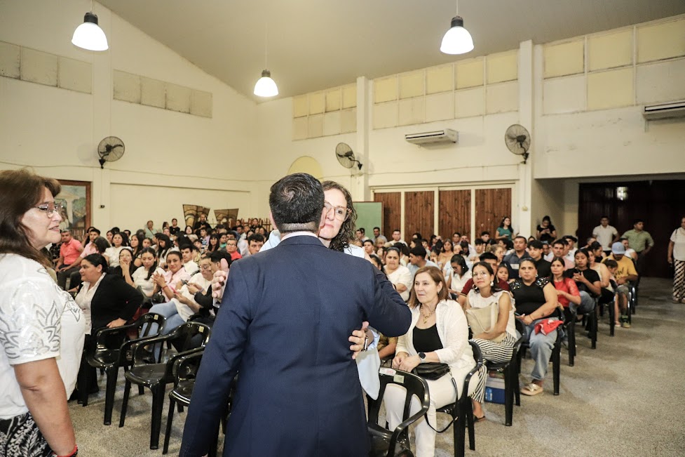 El intendente Noel Gomes acompañó al ISFD Saladas en su acto académico 2025