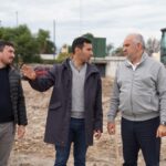 Polich constató el avance de obras en el centro de Transferencia de Residuos del barrio Pirayuí.