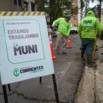 El Municipio amplía la limpieza de sumideros para mejorar el drenaje en avenidas y calles de la ciudad.