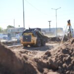 Avanza la pavimentación de la avenida Cuba para mejorar la conexión del barrio Pirayuí.
