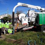 El nuevo camión desobstructor ya intervino en 15 puntos de la ciudad con tareas preventivas.